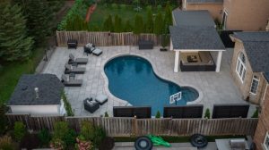 pool mississauga lounge